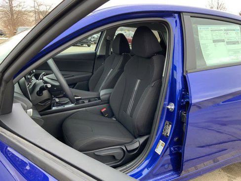 New 2026 Hyundai Elantra Blue image 9