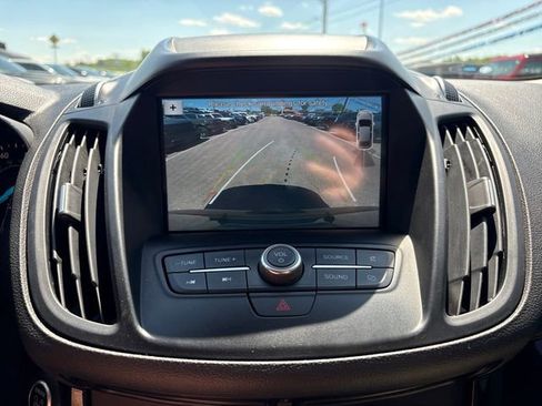 Used 2019 Ford Escape SEL AWD/4WD image 15