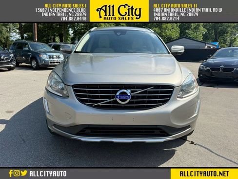 Used 2015 Volvo XC60 T5 Premier w/ Proximity Package FWD image 2