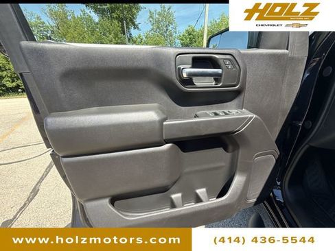 Certified 2024 Chevrolet Silverado 1500 Custom Trail Boss w/ Dark Appearance Package AWD/4WD image 21