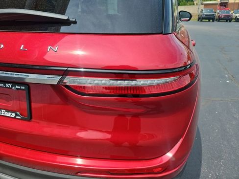 Used 2025 Lincoln Corsair Reserve FWD image 6
