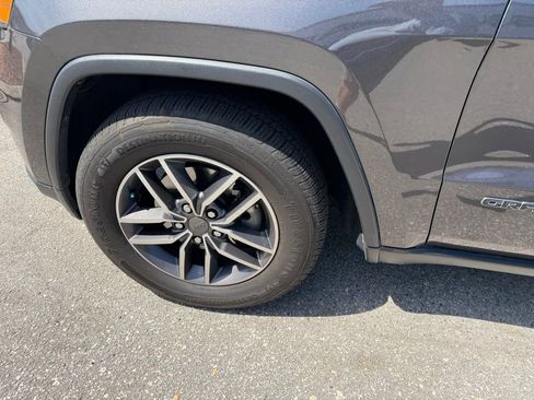 Used 2020 Jeep Grand Cherokee Limited image 9