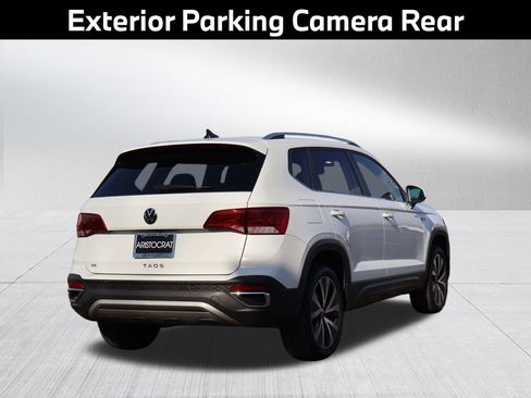 Used 2024 Volkswagen Taos SE FWD image 8