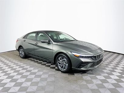 New 2025 Hyundai Elantra Blue
