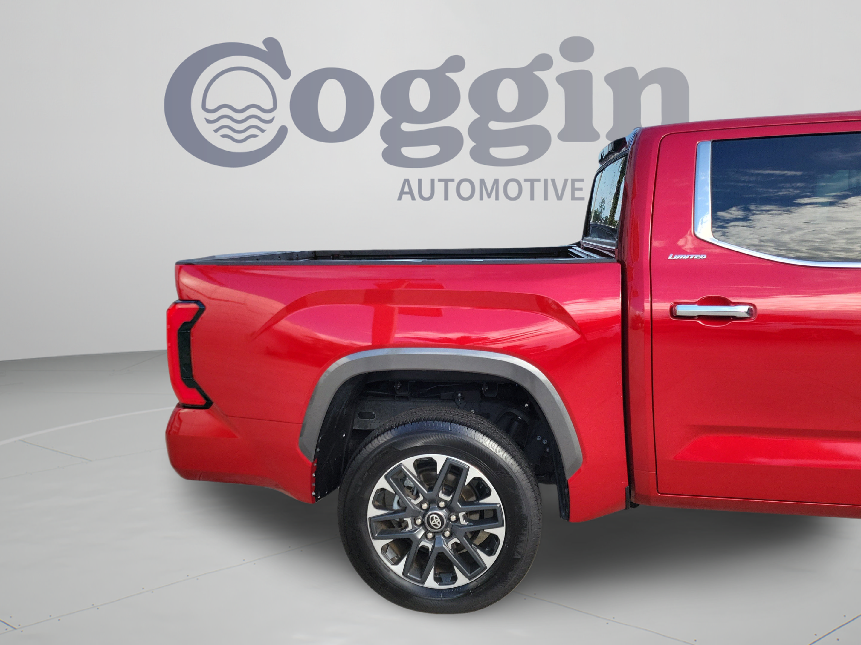 Certified 2026 Toyota Tundra Limited AWD/4WD image 33