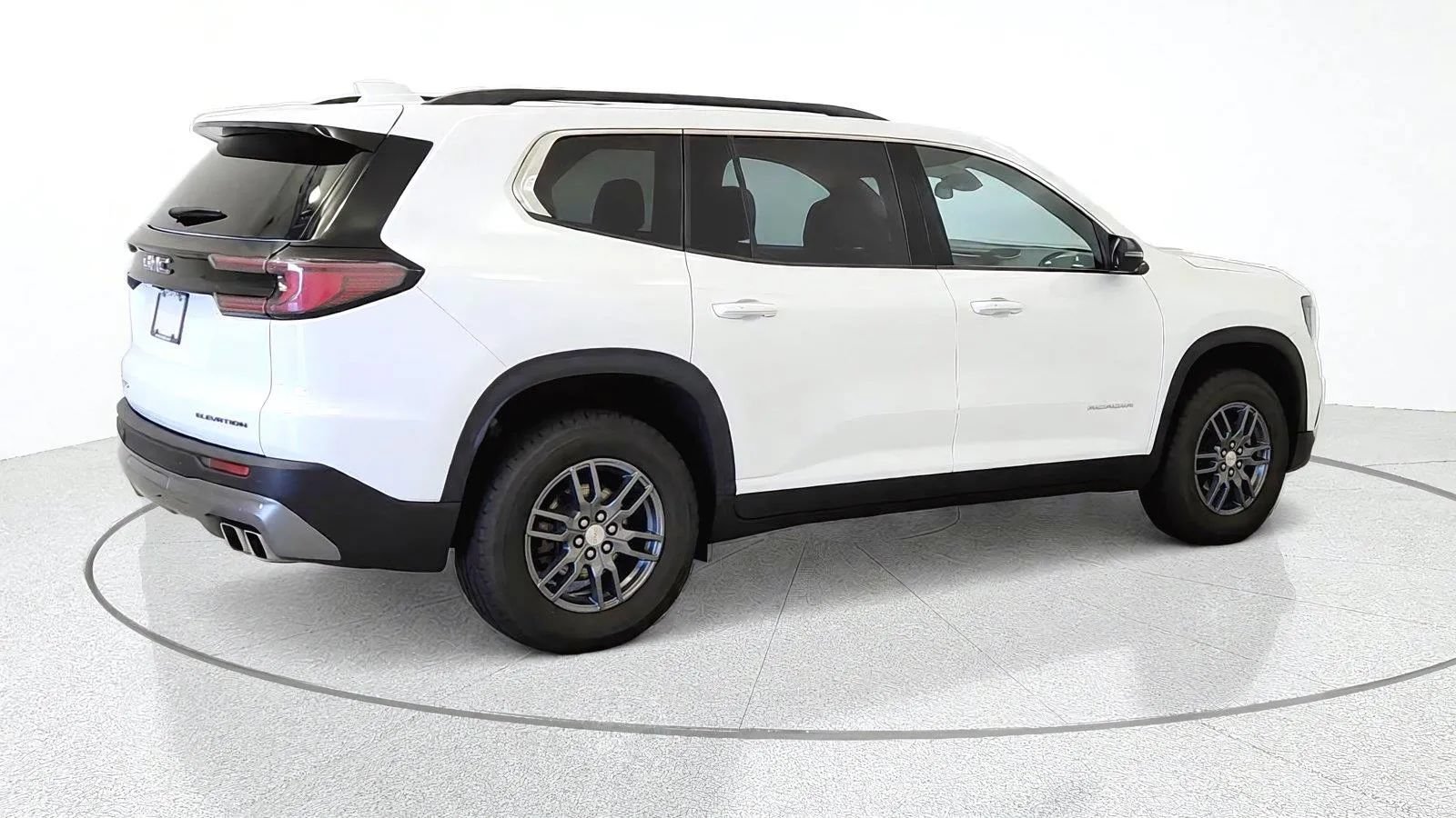 Used 2025 GMC Acadia Elevation AWD/4WD image 9