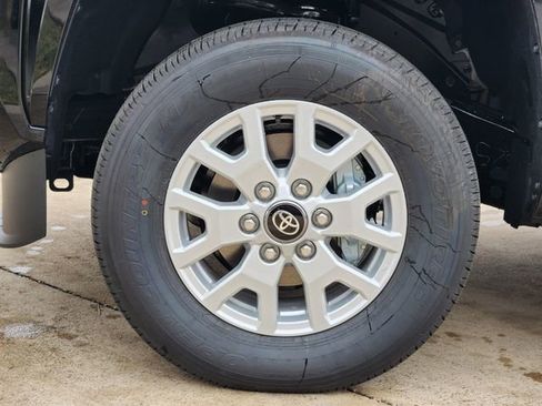 New 2025 Toyota Tacoma SR5 AWD/4WD image 9