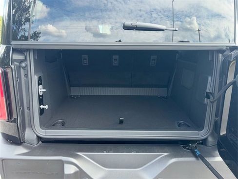 New 2025 Ford Bronco Outer Banks image 15