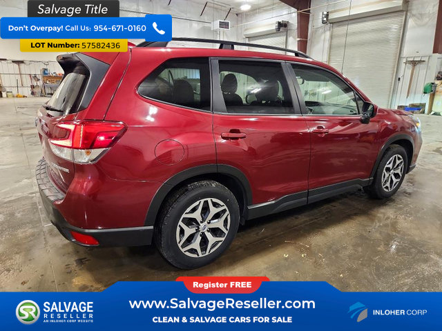 Used 2019 Subaru Forester Premium w/ All-Weather Package AWD/4WD image 4