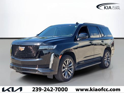 Used 2023 Cadillac Escalade Sport AWD/4WD image 3