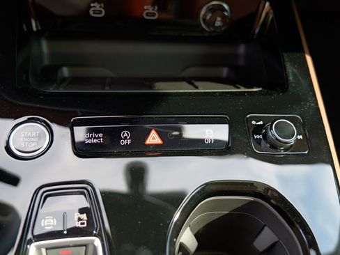 New 2025 Audi A5 2.0T Prestige image 20