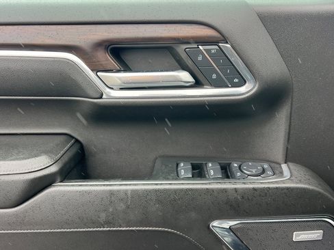 Used 2024 GMC Sierra 1500 SLT w/ SLT Premium Plus Package image 11