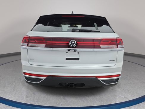 New 2026 Volkswagen Atlas Cross Sport SEL AWD/4WD image 6