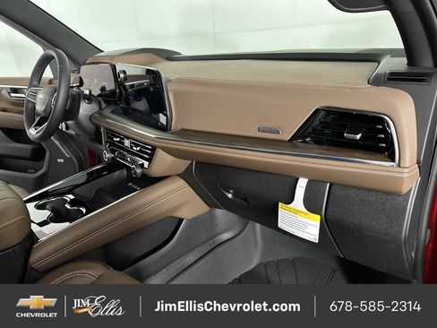 New 2026 Chevrolet Tahoe High Country w/ Sun And Tow Package AWD/4WD image 40