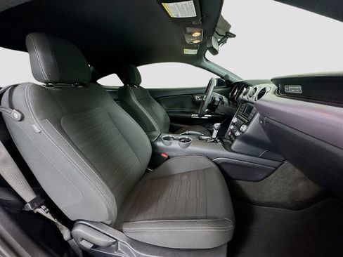 Used 2015 Ford Mustang Coupe image 20