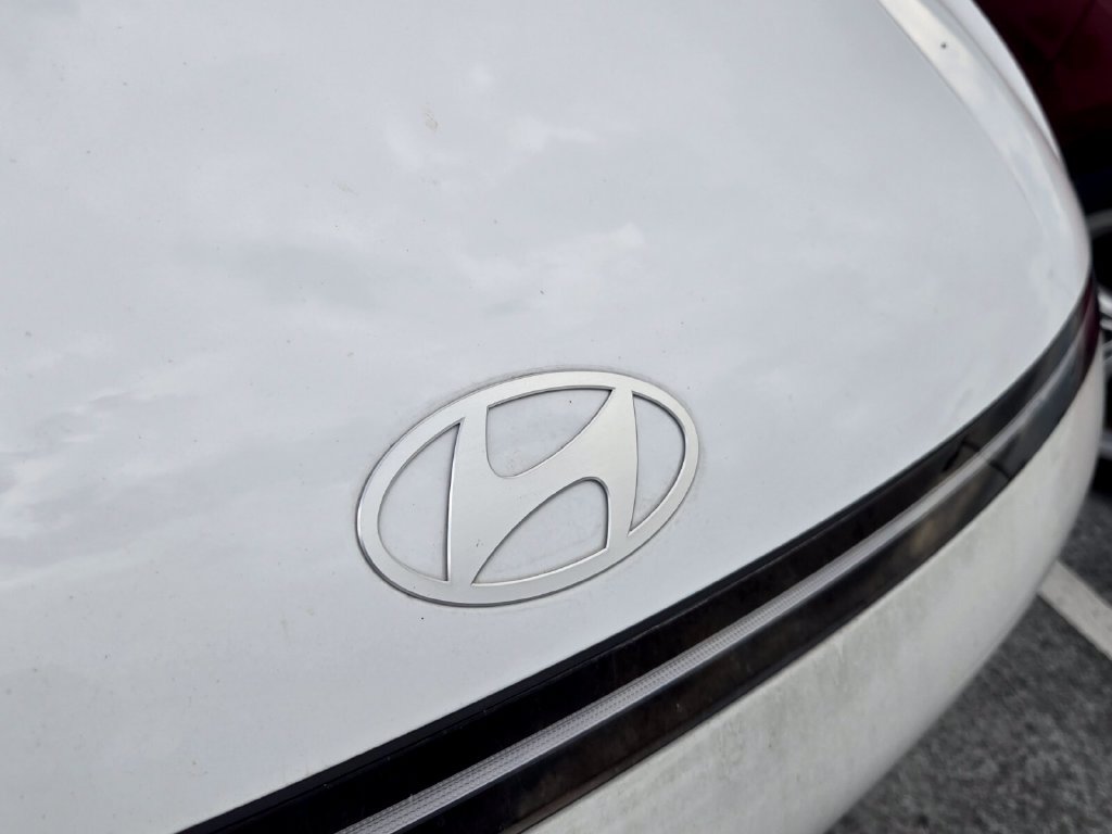 Used 2024 Hyundai Kona SEL FWD image 11