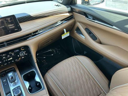 New 2026 INFINITI QX60 Autograph image 20