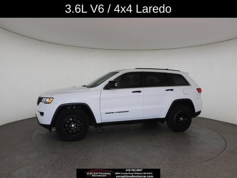 Used 2020 Jeep Grand Cherokee Laredo AWD/4WD image 4