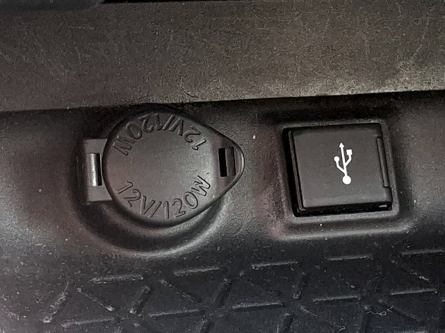 Certified 2022 Toyota RAV4 XLE AWD/4WD image 16