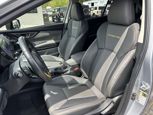 Used 2022 Subaru Crosstrek 2.5i Sport w/ Moonroof Package image 13