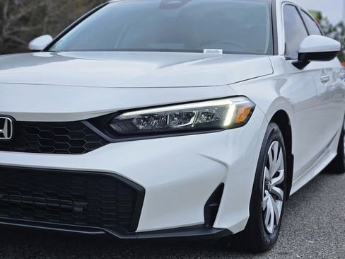 Used 2025 Honda Civic LX image 9
