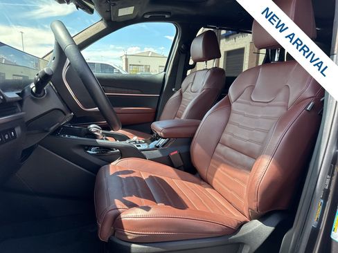Used 2025 Kia Telluride SX Prestige image 16