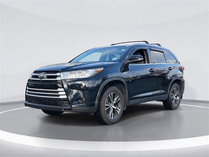 Used 2019 Toyota Highlander LE