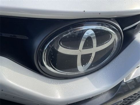 Used 2022 Toyota Camry XSE image 30