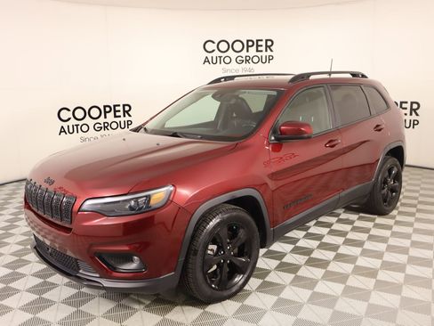 Used 2021 Jeep Cherokee Latitude Plus image 10
