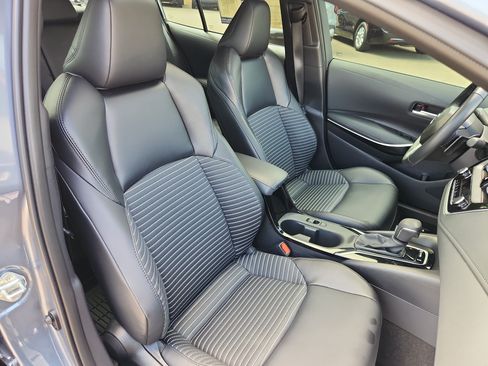 Used 2024 Toyota Corolla XSE FWD image 43