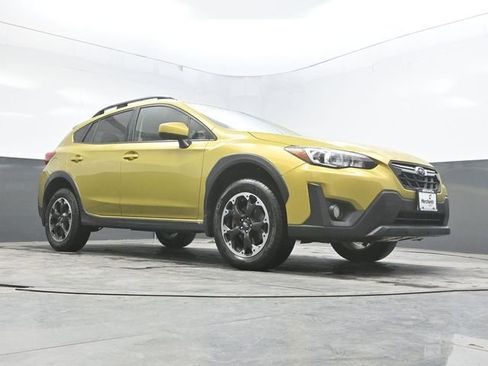 Used 2021 Subaru Crosstrek 2.0i Premium w/ Moonroof Package AWD/4WD image 31