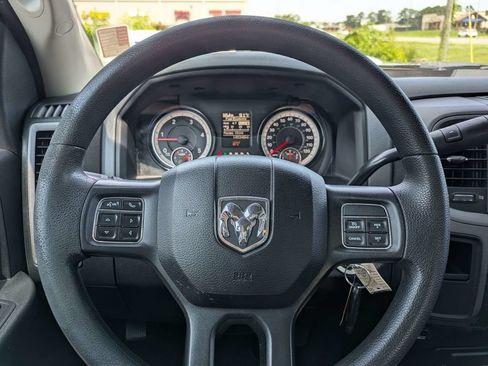 Used 2017 RAM 3500 Tradesman w/ Chrome Appearance Group AWD/4WD image 24