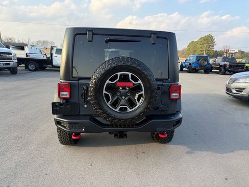 Used 2017 Jeep Wrangler Unlimited Rubicon image 5