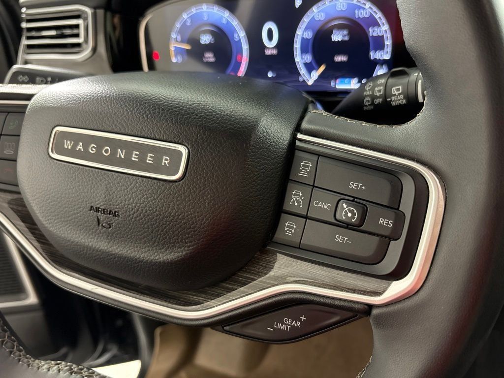 Used 2022 Jeep Wagoneer Series III w/ Convenience Group I RWD image 34