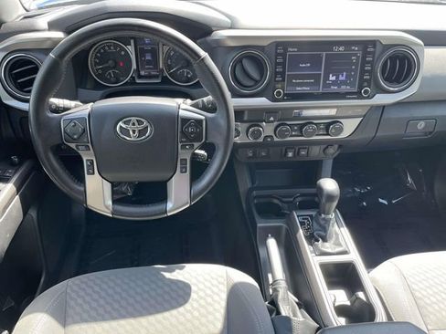 Used 2023 Toyota Tacoma SR5 w/ Technology Package image 7