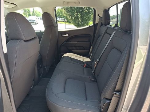 Used 2022 Chevrolet Colorado LT w/ LT Convenience Package RWD image 10
