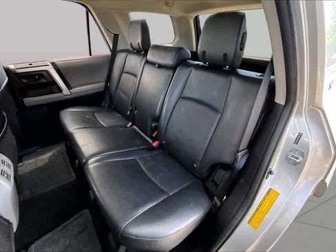 Used 2011 Toyota 4Runner SR5 w/ Premium Pkg w/Leather AWD/4WD image 20