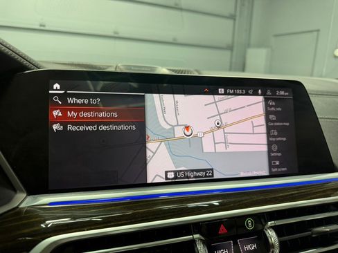 Used 2020 BMW X7 M50i image 25