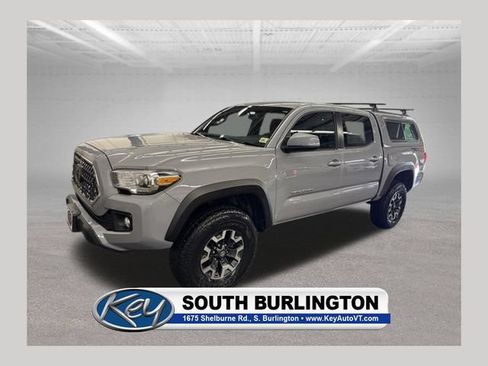 Used 2019 Toyota Tacoma TRD Off-Road AWD/4WD image 1