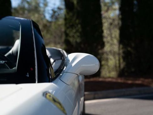 Used 2016 Ferrari California T RWD image 19
