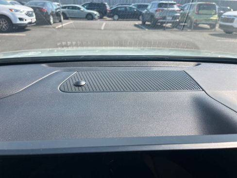 Used 2025 Kia K4 FWD image 17