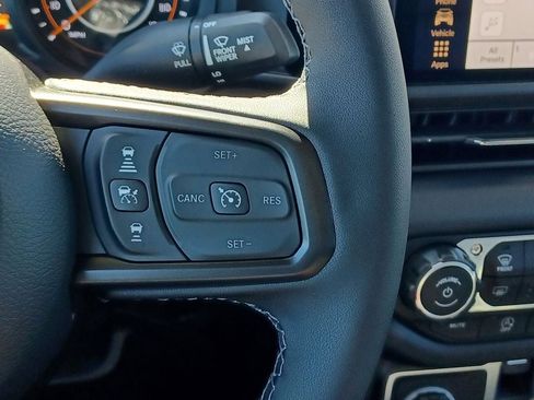 New 2026 Jeep Gladiator Mojave AWD/4WD image 18