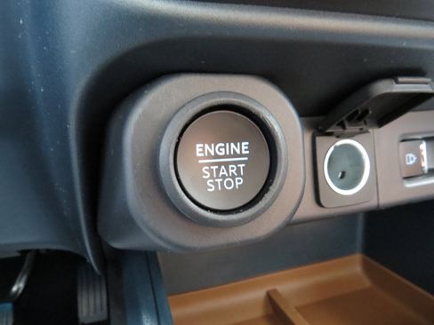 Used 2024 Ford Maverick Lariat image 30