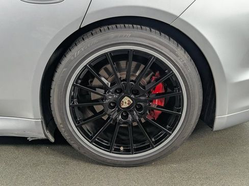 Used 2013 Porsche Panamera GTS image 12