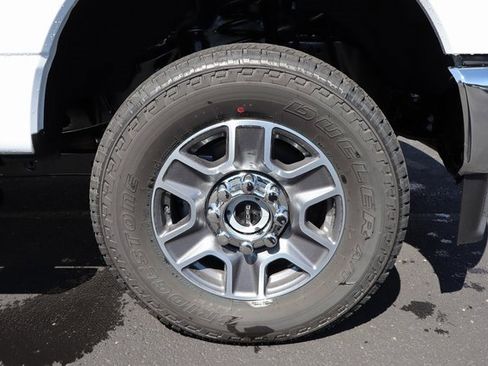 New 2025 Ford F350 XLT w/ FX4 Off-Road Package image 11