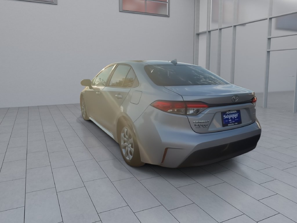 Used 2023 Toyota Corolla LE FWD image 7