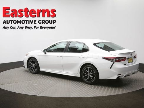 Used 2024 Toyota Camry SE image 62