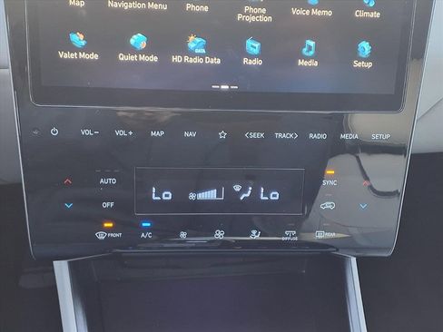 Used 2024 Hyundai Tucson Limited image 21