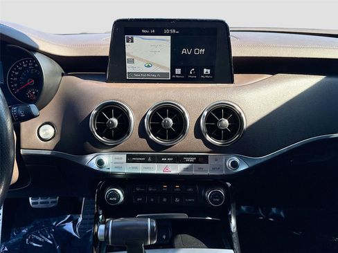 Used 2020 Kia Stinger GT image 14