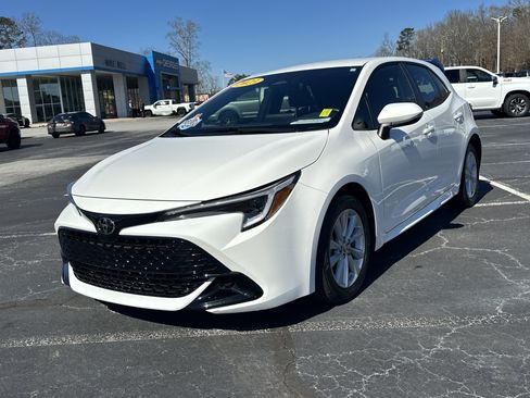 Used 2023 Toyota Corolla SE image 4